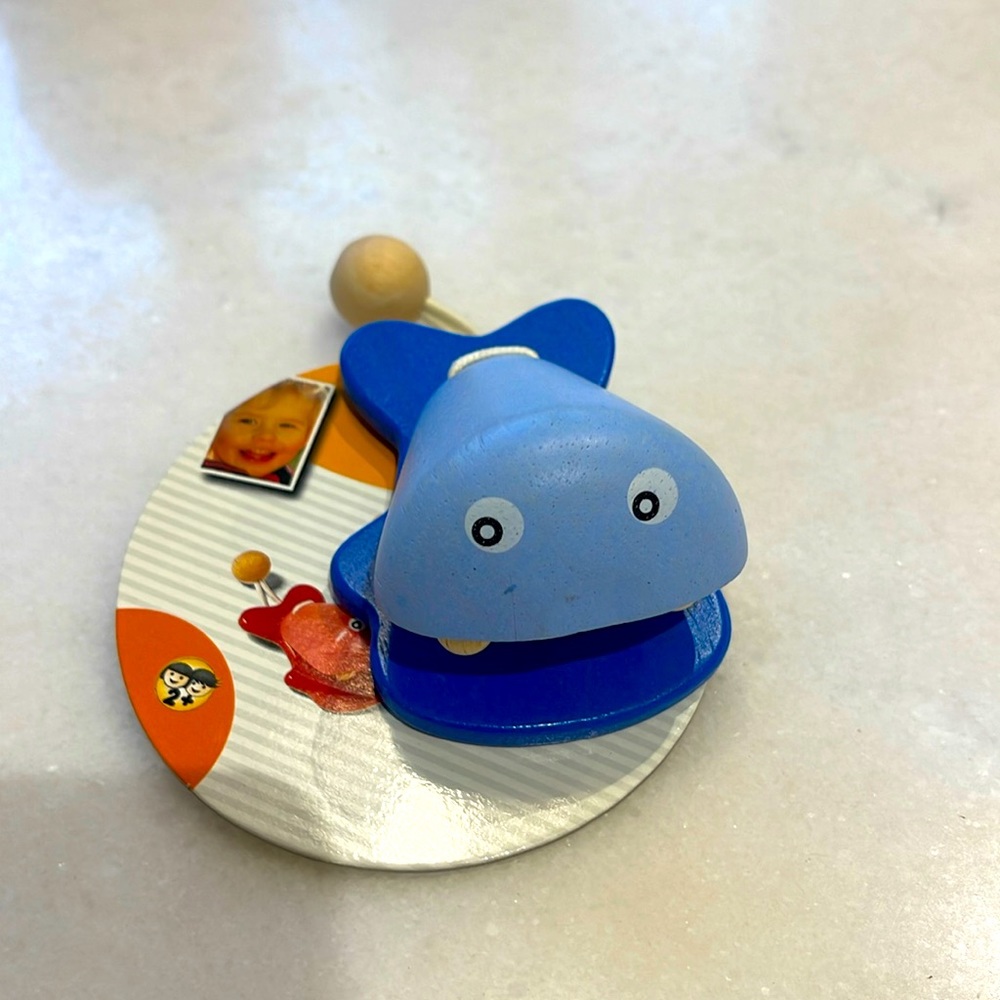 NWT PLAN TOYS WOODEN BLUE FISH CASTANET